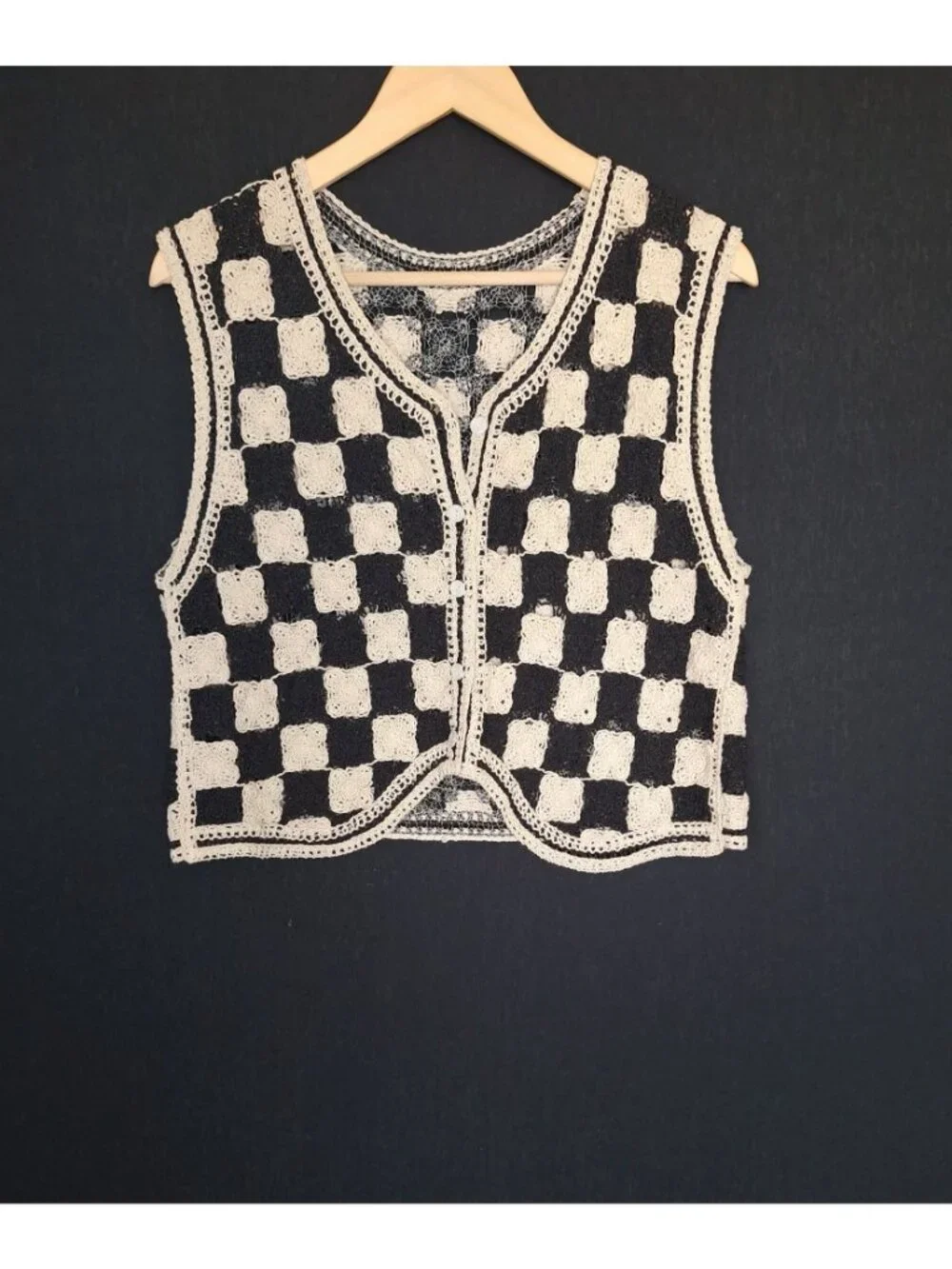 💙 Crochet Vest Black Cream Checkerboard Boho Size M/L Open Front Sweater Vest C - Picture 7 of 7